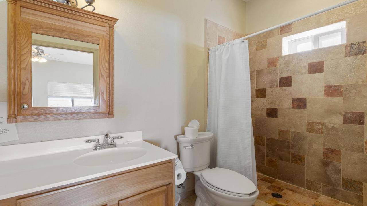 The Suites At Rocky Point 2 Экстерьер фото