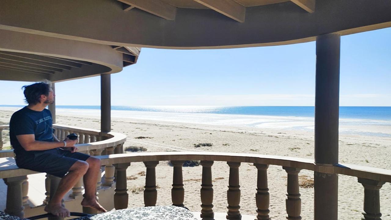 The Suites At Rocky Point 2 Экстерьер фото